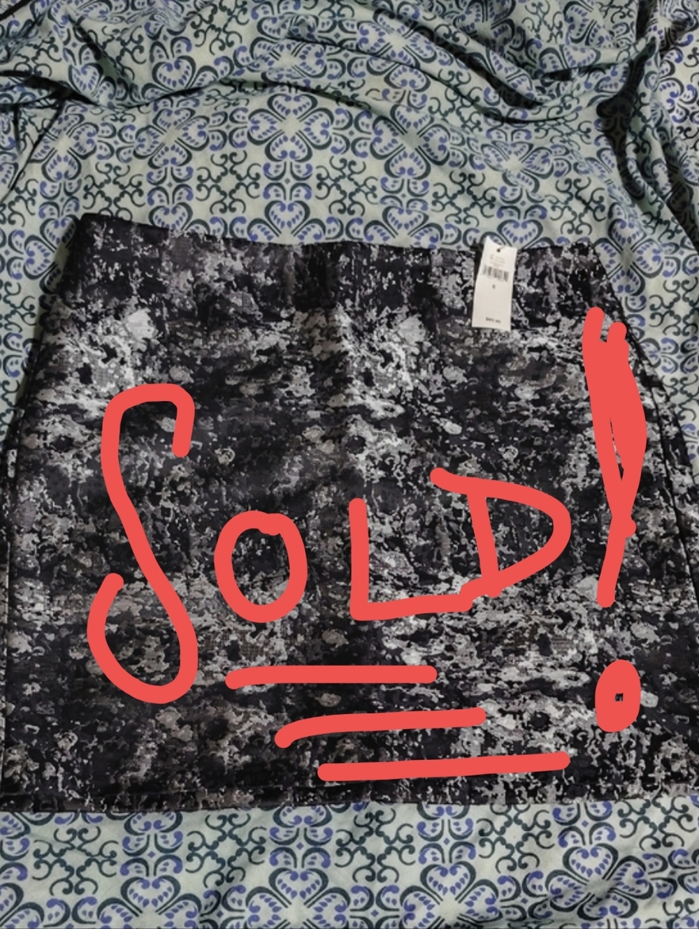 BANANA REPUBLIC Abstract Marble Print Mini Skirt -Blk/Silver WOMENS- 6 😲🔥